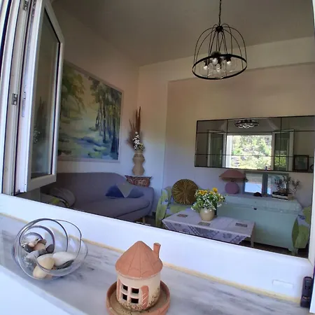 Apartment Smaragda's