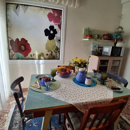 Apartment Smaragda's *