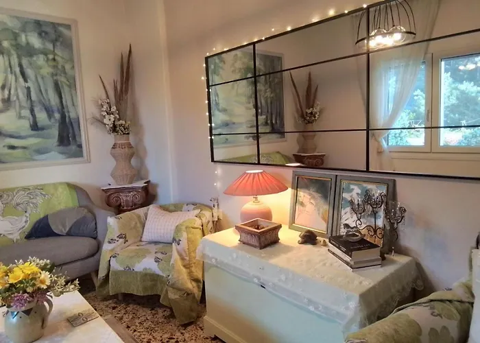 Smaragda's Apartamento